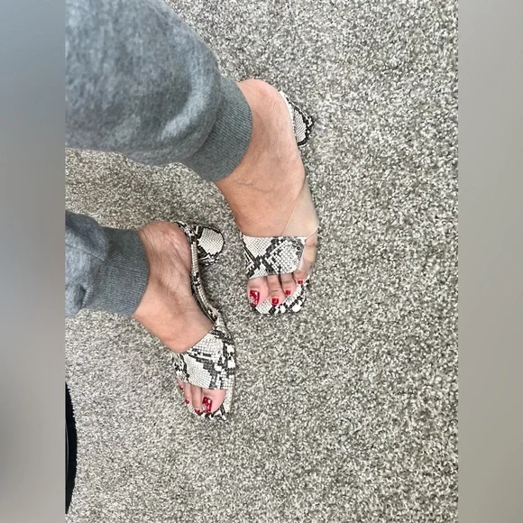 Zara Sandal- 1 1/2" Heels in Python color, Size 8. - Picture 16 of 16